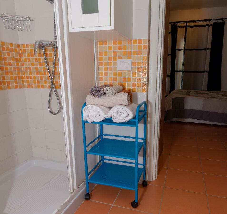 B&B Sotto Le Stelle 法诺 外观 照片